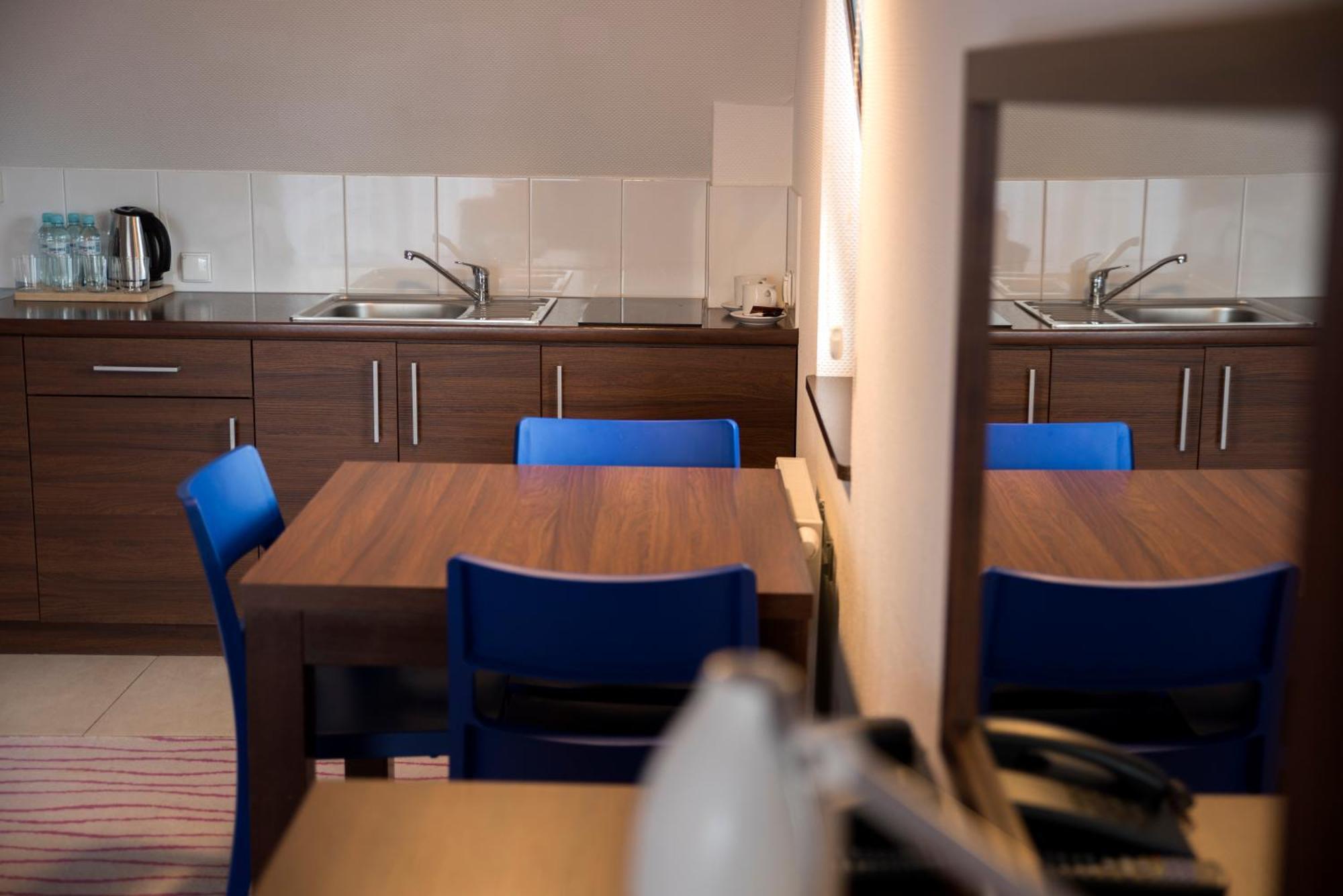 Aparthotel Flinski Sport & Spa Świeradów-Zdrój Zimmer foto